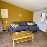 Maison Enchanteresse A Avec Jacuzzi בית נופש *
