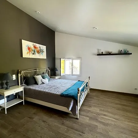 Maison Enchanteresse A Avec Jacuzzi