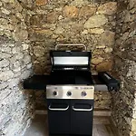 De 3 Avec Jacuzzi Jardin Clos Et Wifi A Pietro Di Tenda