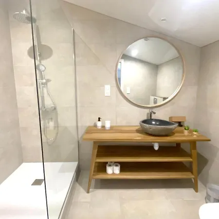 Holiday home Maison Enchanteresse A Avec Jacuzzi *