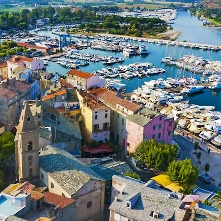 Maison Enchanteresse A Avec Jacuzzi