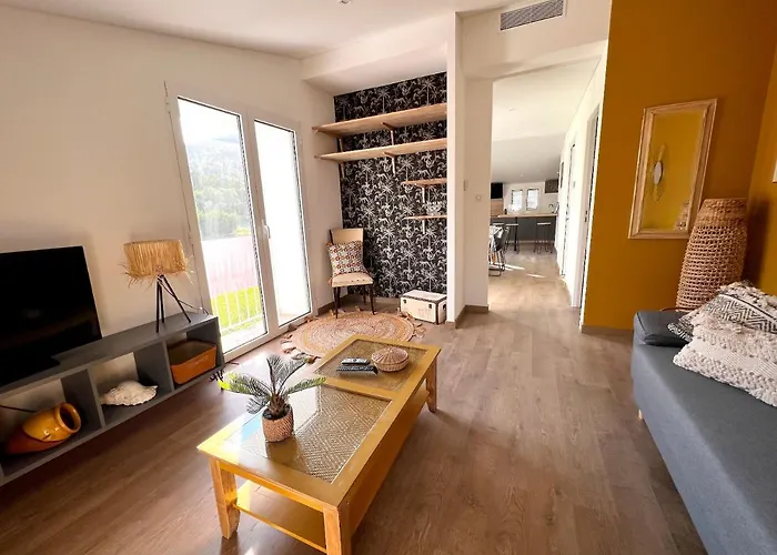 Maison Enchanteresse A Avec Jacuzzi Feriehus *