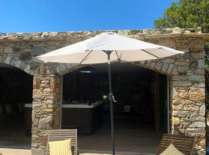 Vakantiehuis Maison Enchanteresse A Avec Jacuzzi