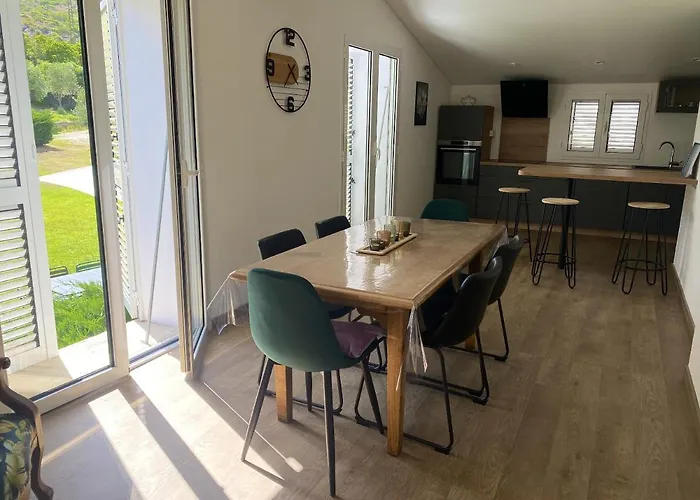 Maison Enchanteresse A Avec Jacuzzi Feriehus *