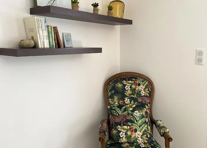 Maison Enchanteresse A Avec Jacuzzi Vakantiehuis *